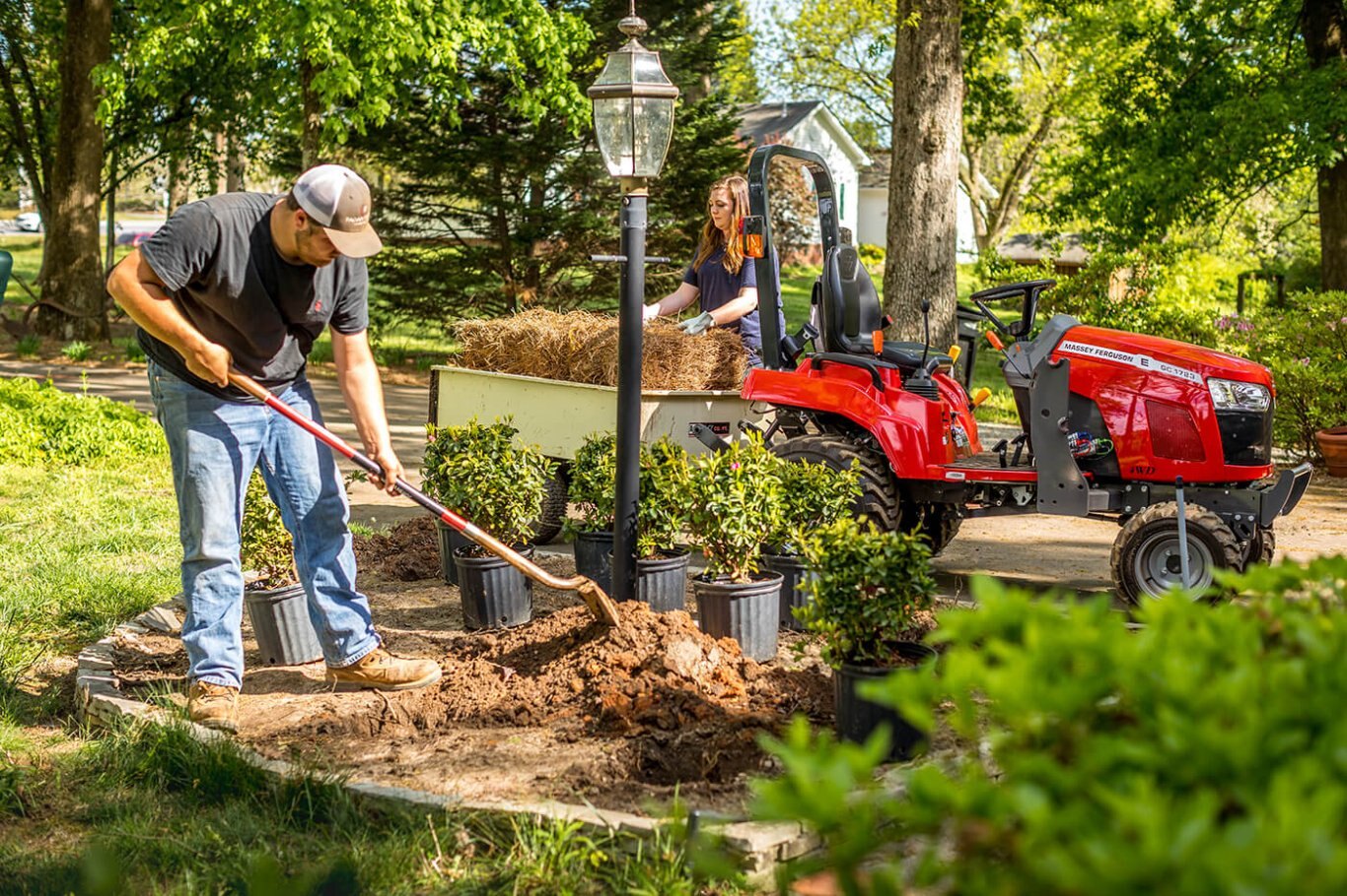Massey Ferguson MF GC1700 Series Garden Compact Tractors