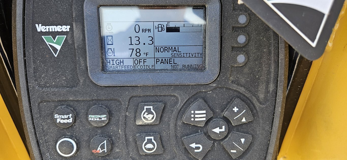 Vermeer BC1800XL GAS BRUSH CHIPPER