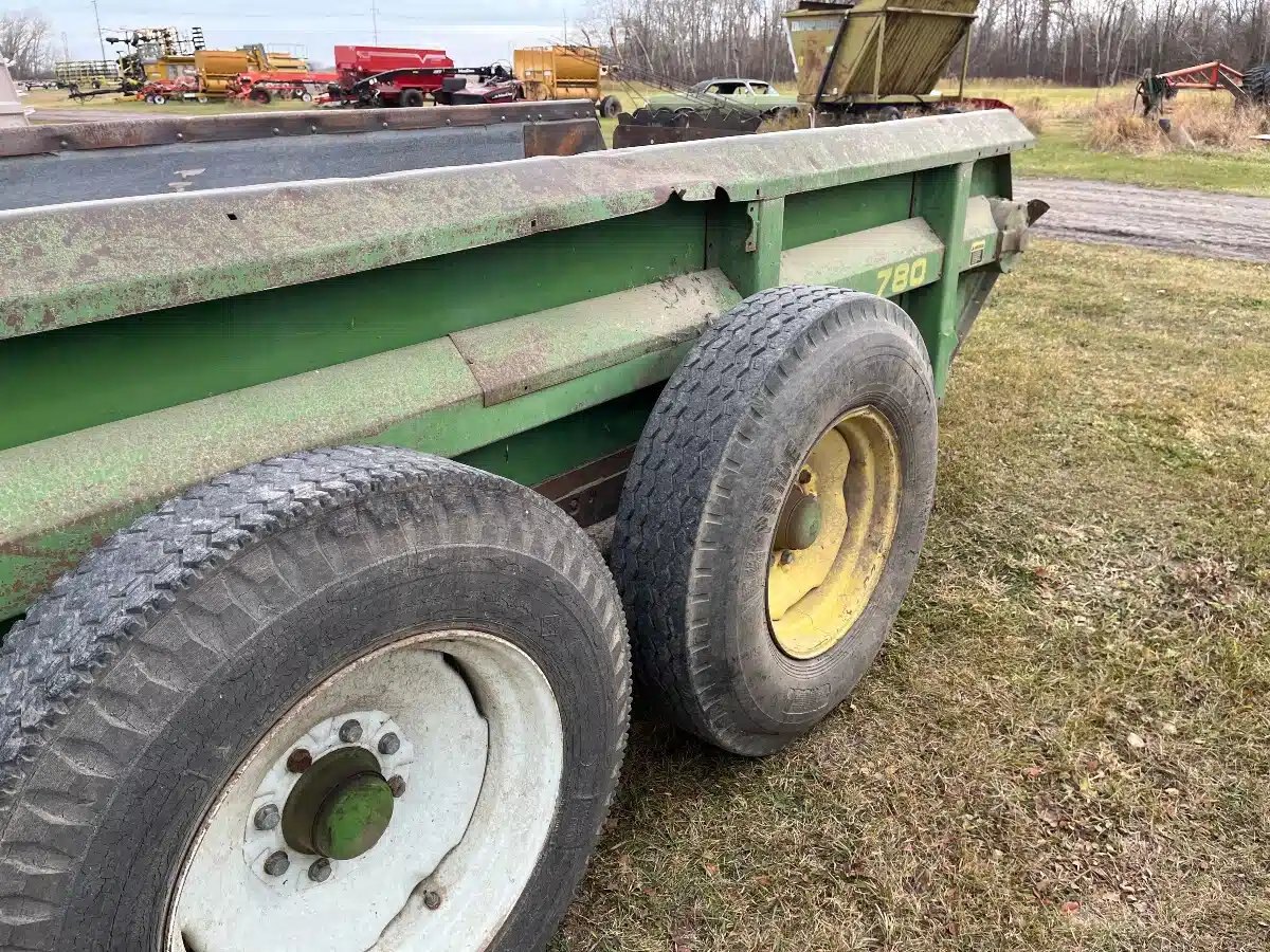 John Deere 780