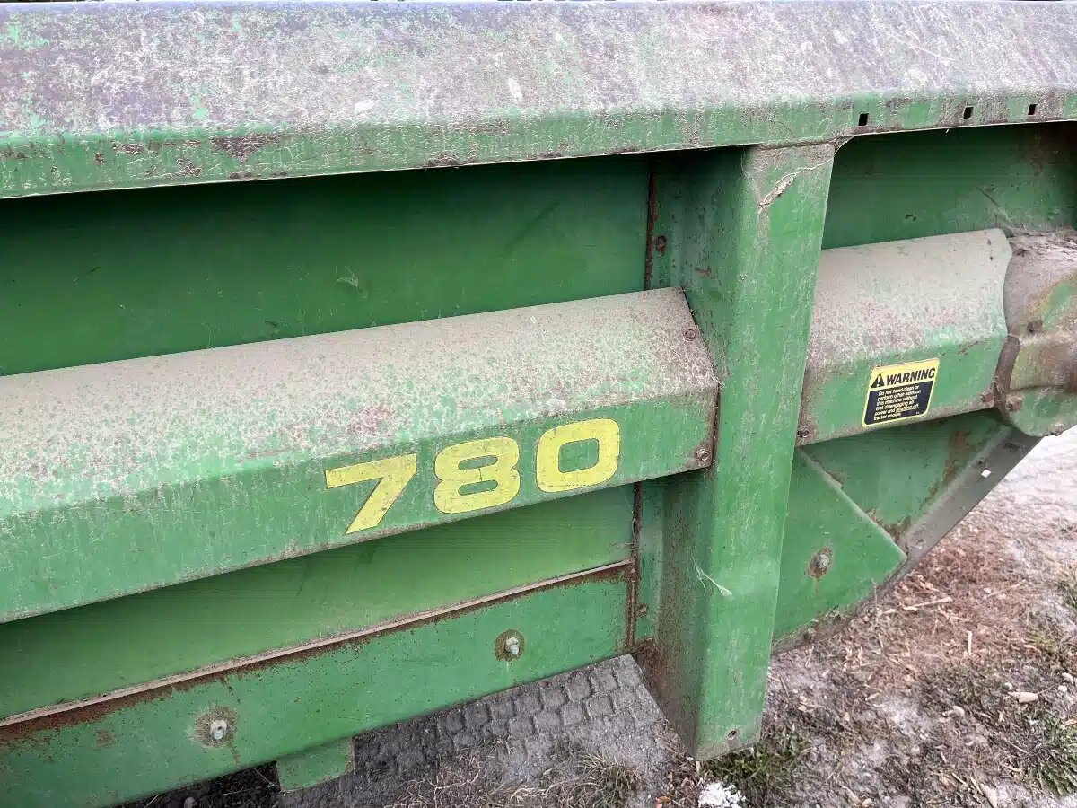 John Deere 780