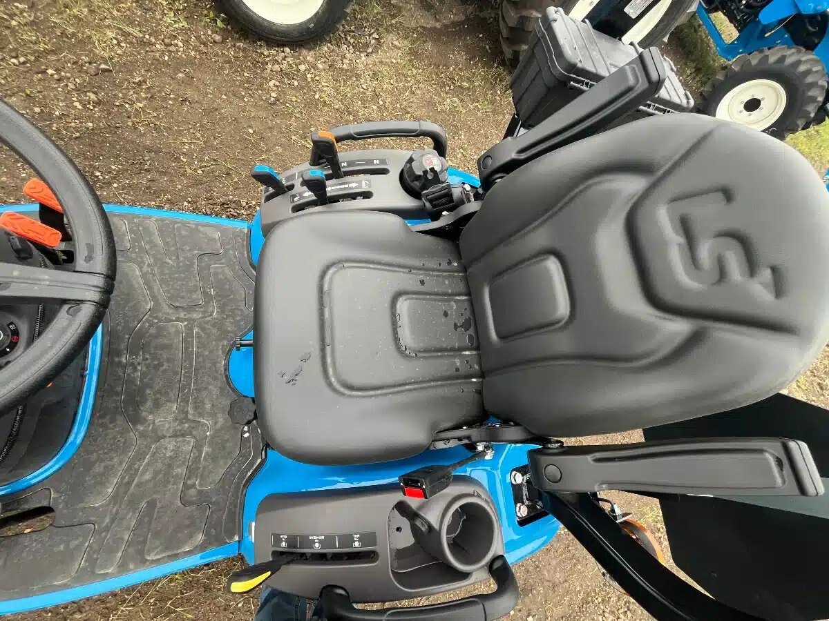 2025 LS Tractor MT125H