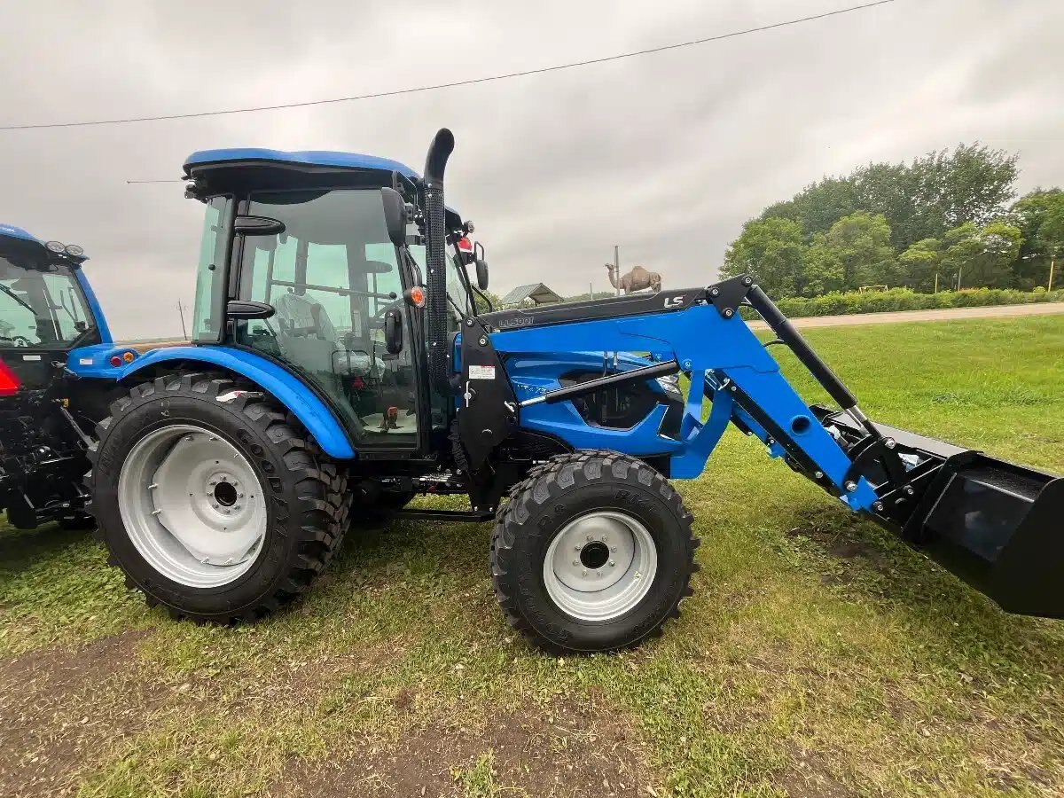 2025 LS Tractor MT473