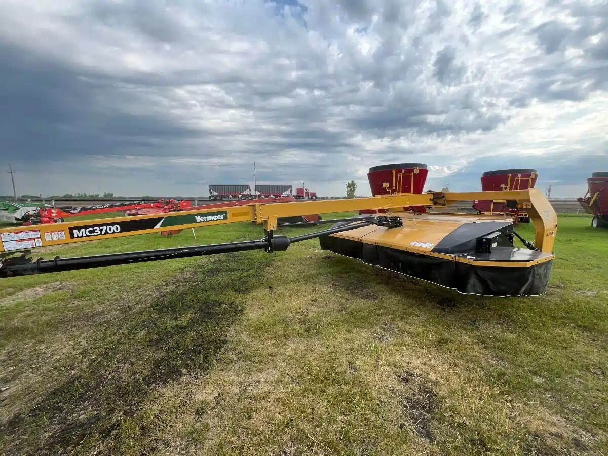 2019 Vermeer MC3700