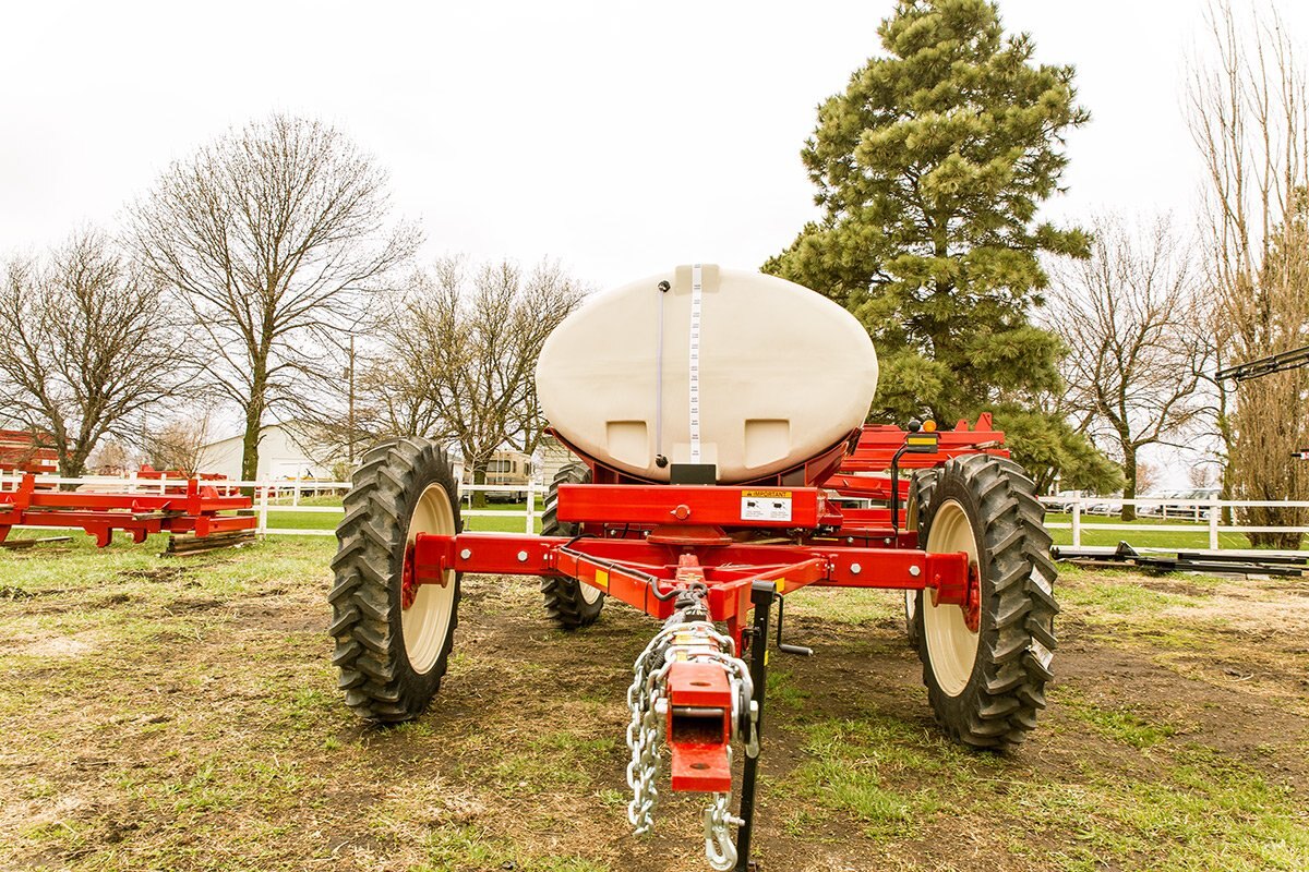 Farm king LIQUID SUPPLY TRAILER Model 1700