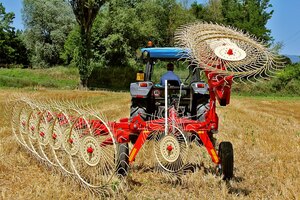 Farm king BAT RAKE Model RB8