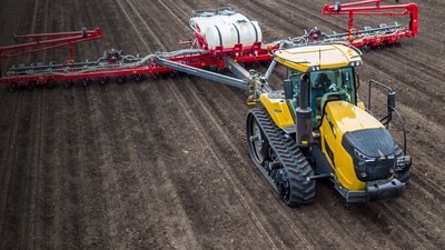Challenger® Track Tractors MT738
