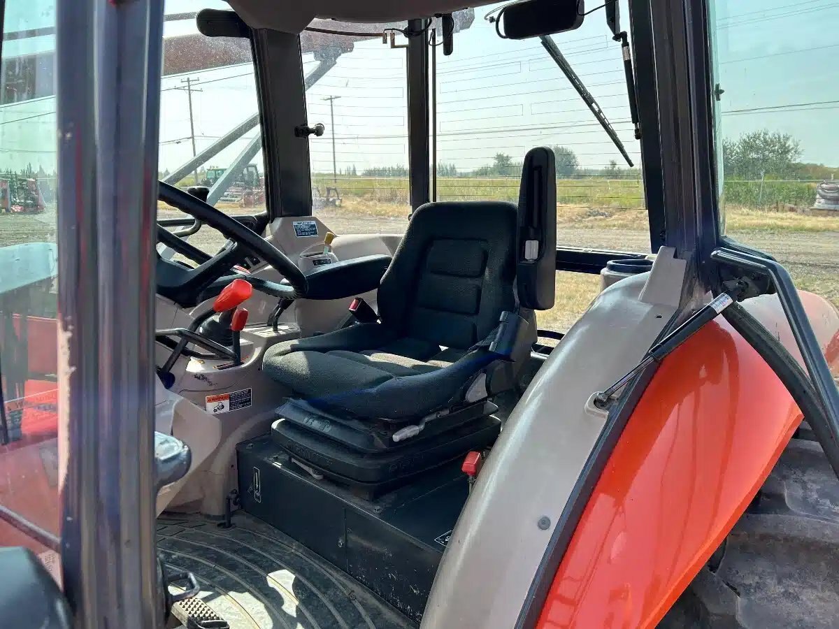 2006 Kubota M7040