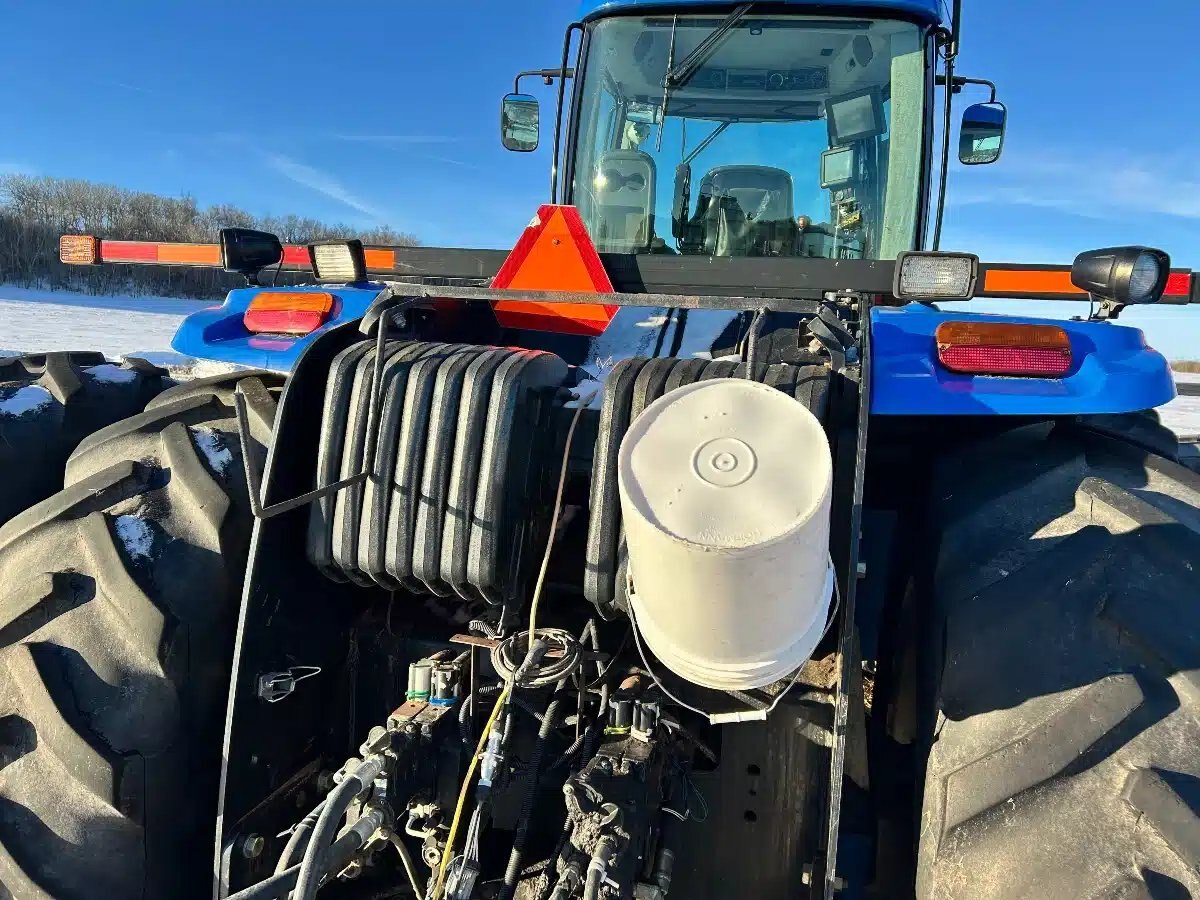 2011 New Holland T9060HD