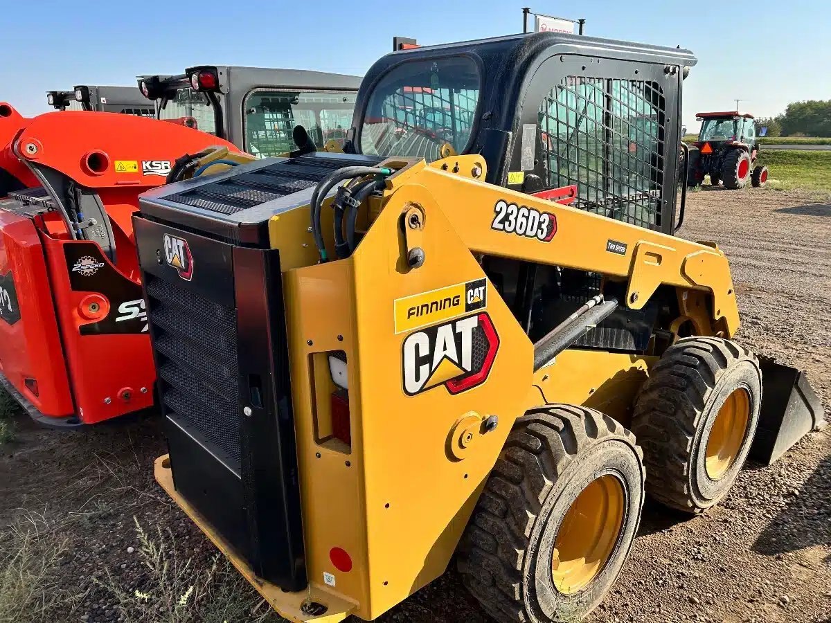 2024 Caterpillar 236D3