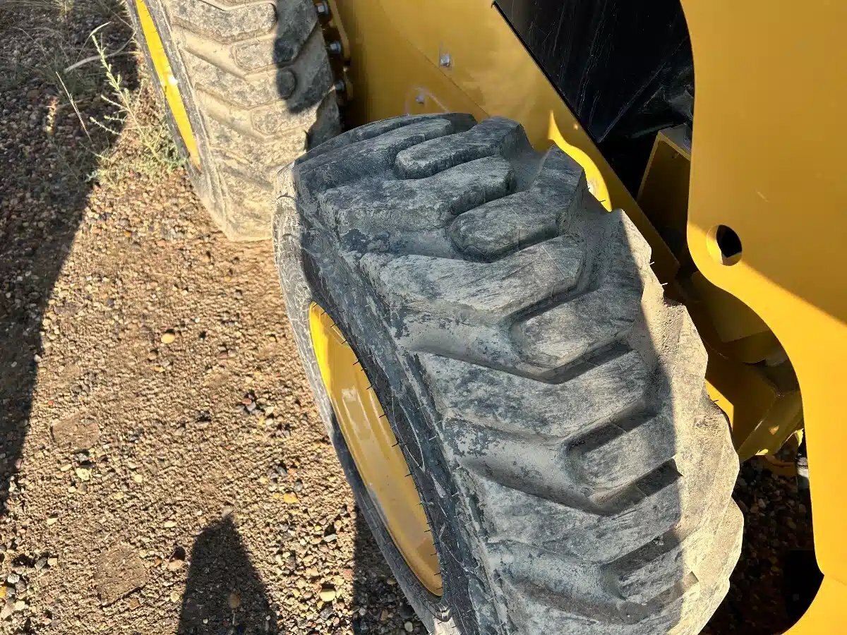 2024 Caterpillar 236D3