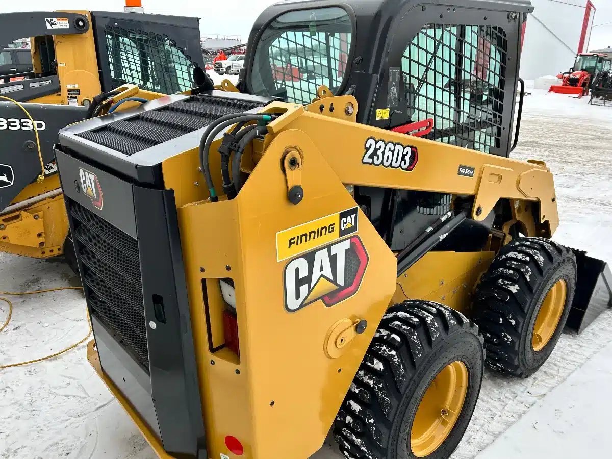 2024 Caterpillar 236D3