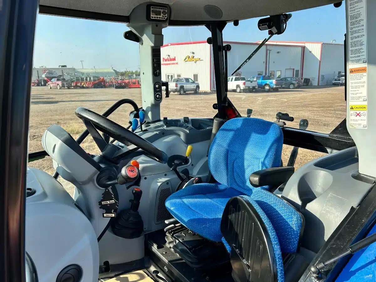 2014 New Holland T4.75