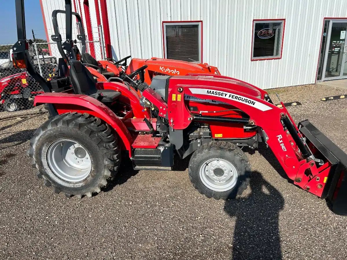 2023 Massey Ferguson 1835E