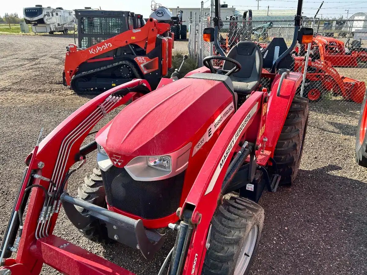 2023 Massey Ferguson 1835E