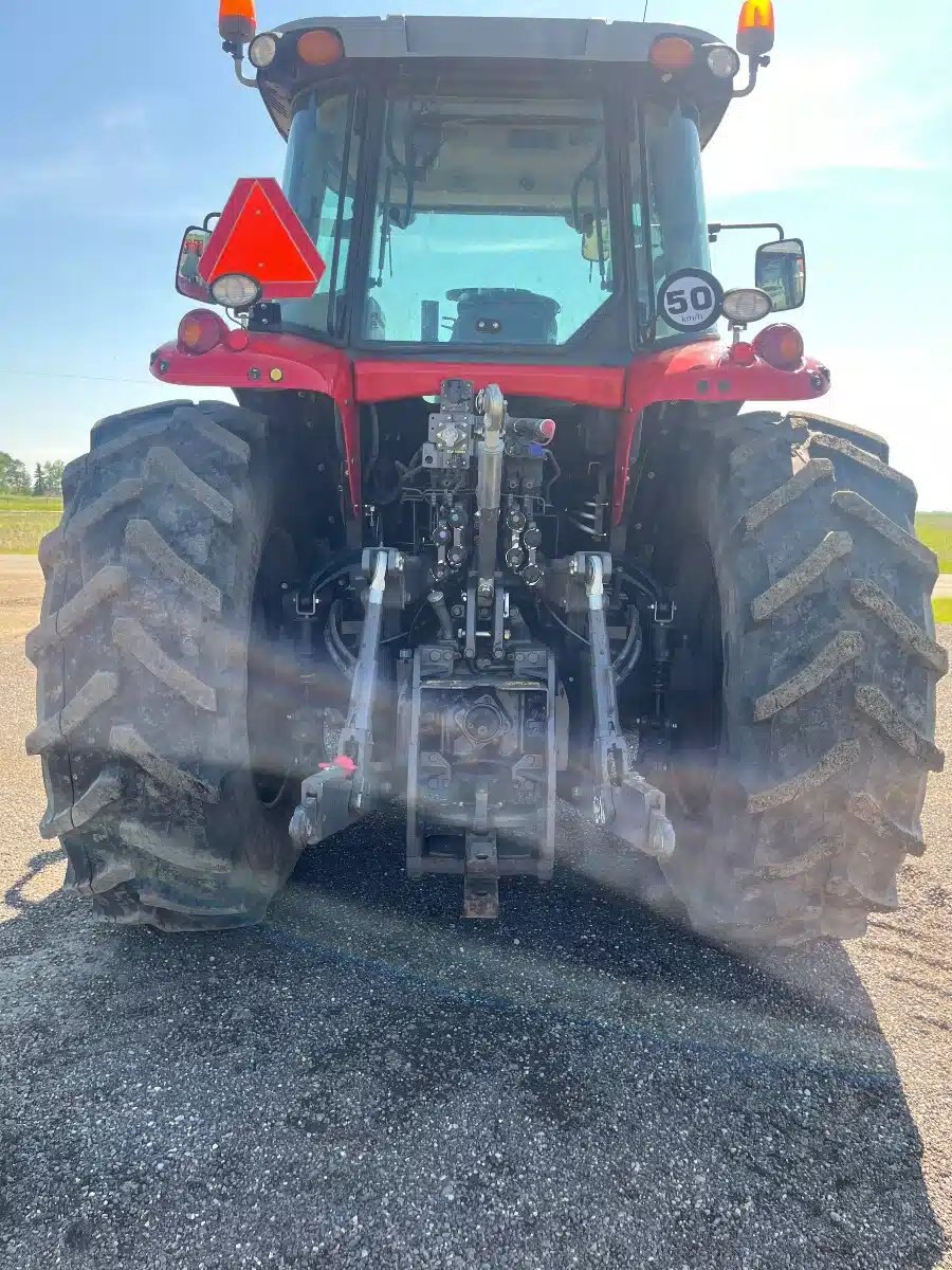 2018 Massey Ferguson 7715S