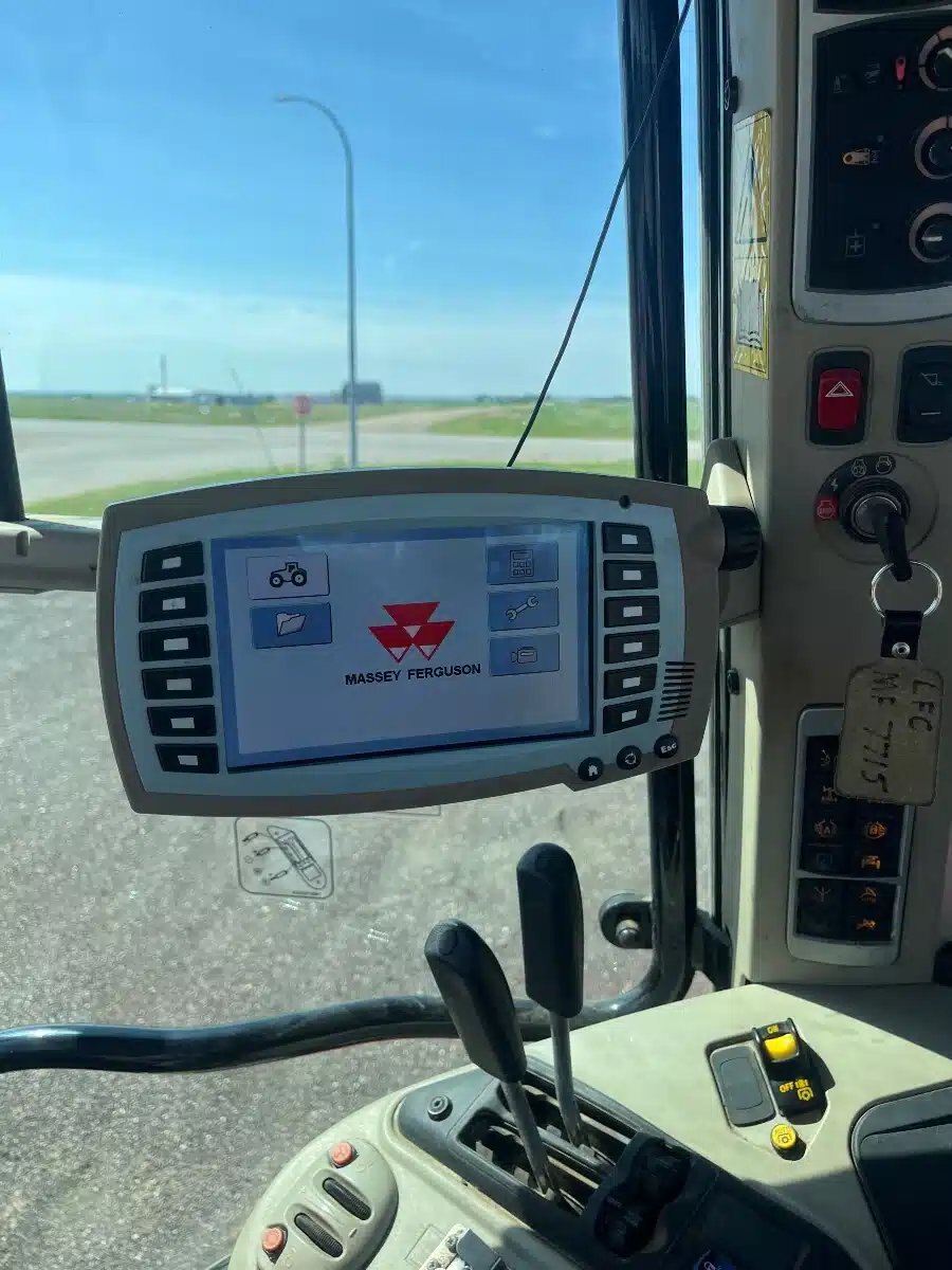 2018 Massey Ferguson 7715S