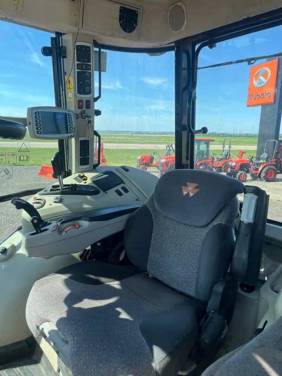 2018 Massey Ferguson 7715S