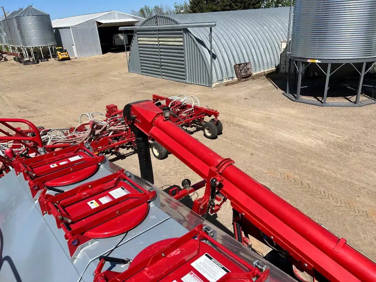 2018 Morris 9800 ICT