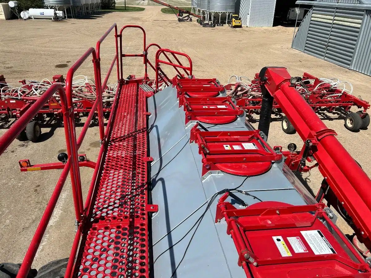 2018 Morris 9800 ICT