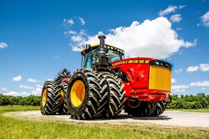 Versatile 4WD 380 610