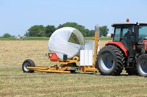 Vermeer SBW8000 BALE WRAPPER