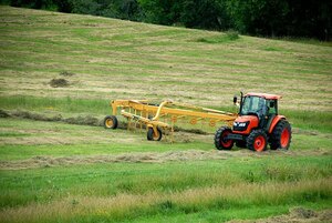Vermeer VR1428 HIGH CAPACITY WHEEL RAKE