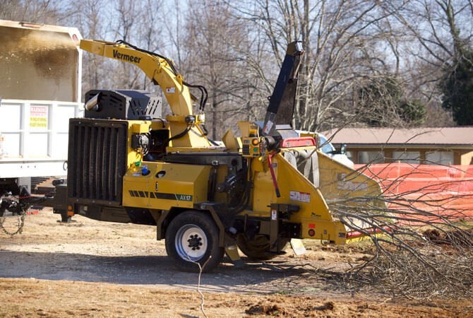 Vermeer AX17 BRUSH CHIPPER