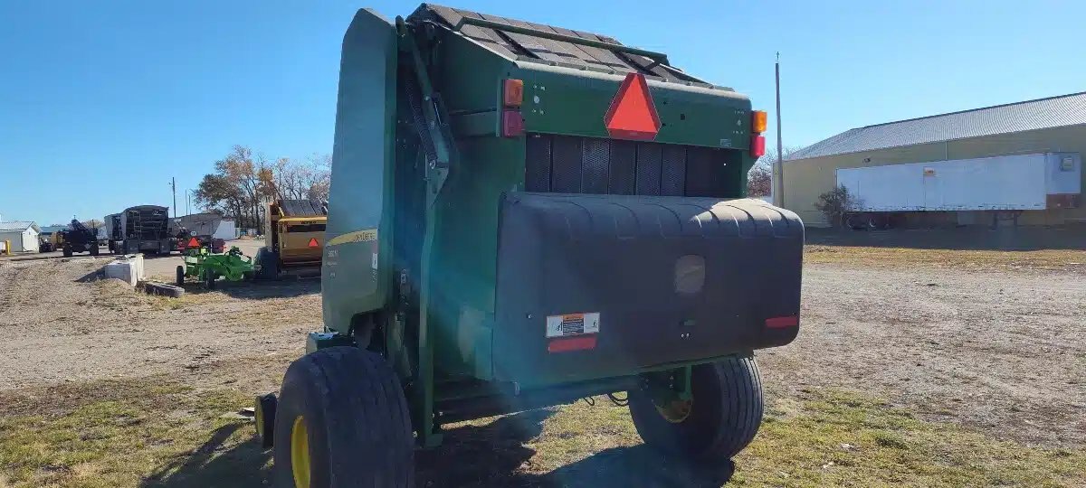 2020 John Deere 560M