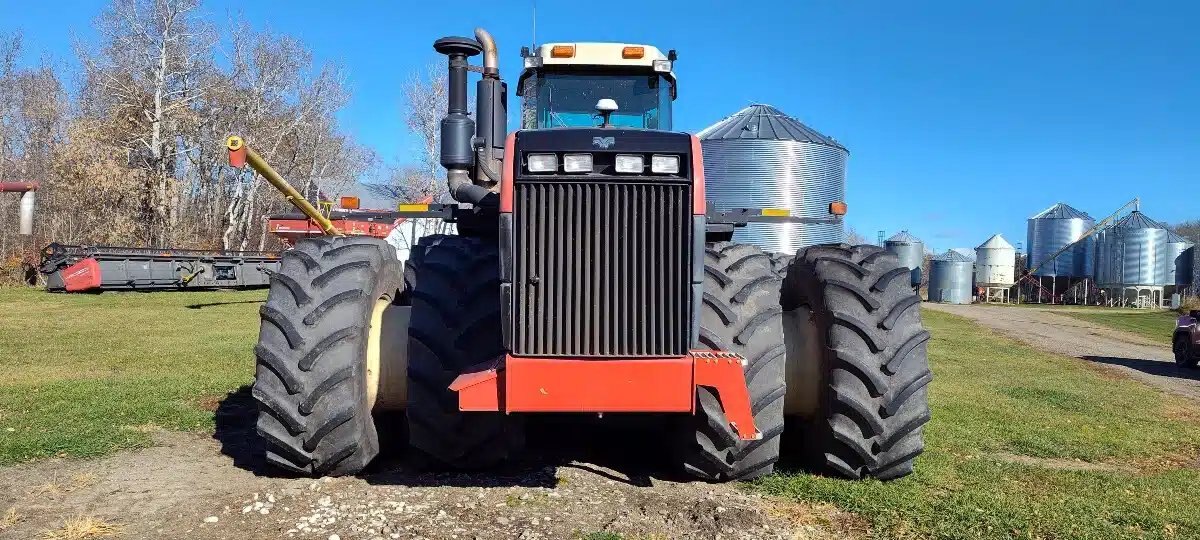 2005 Versatile 2375