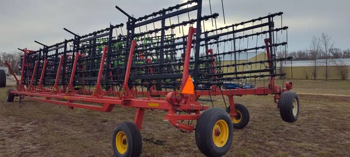 2011 Bourgault 6000