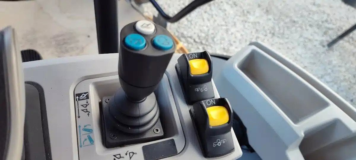 2023 Versatile NEMESIS 175