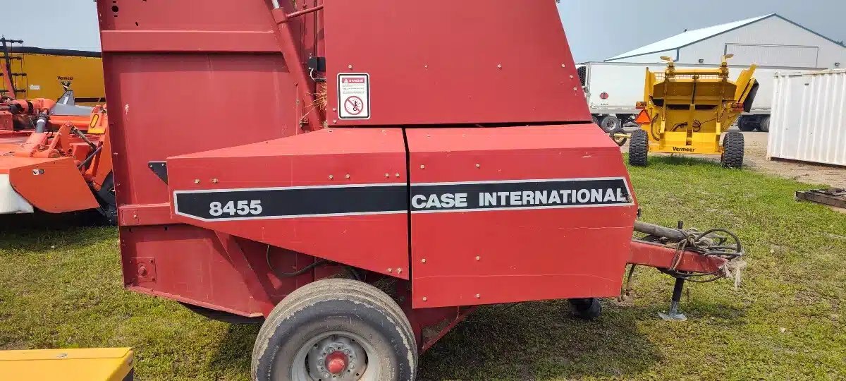 1996 Case 8455
