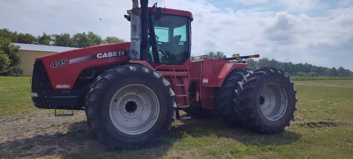 2010 Case IH STEIGER 435