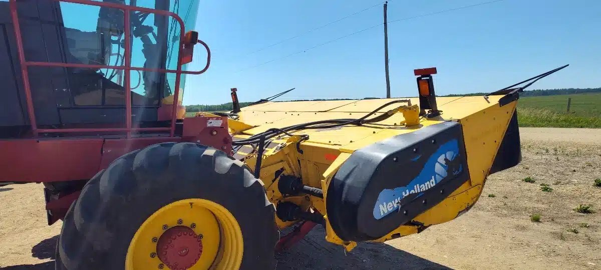 2012 New Holland H8080