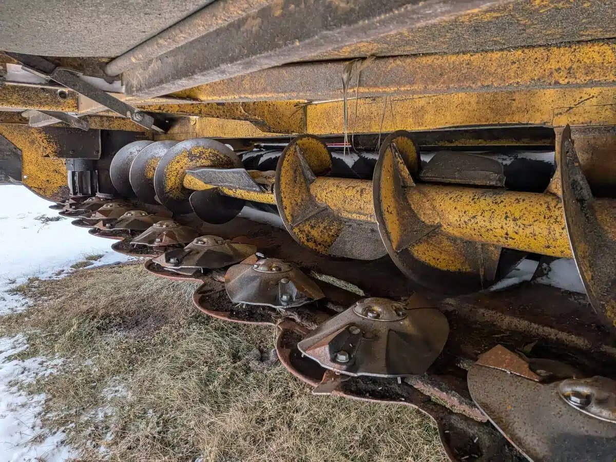 2012 New Holland H8080