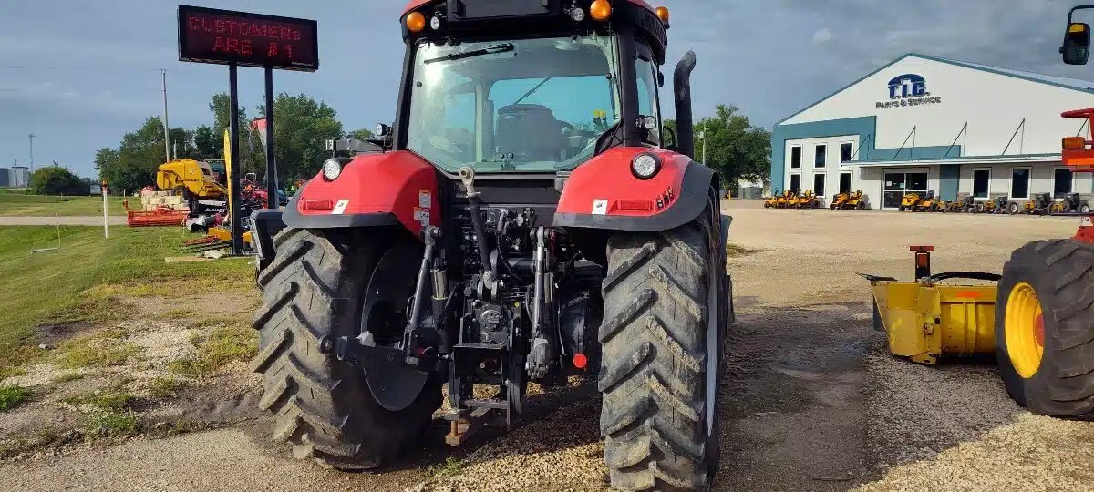 2015 McCormick X7.670