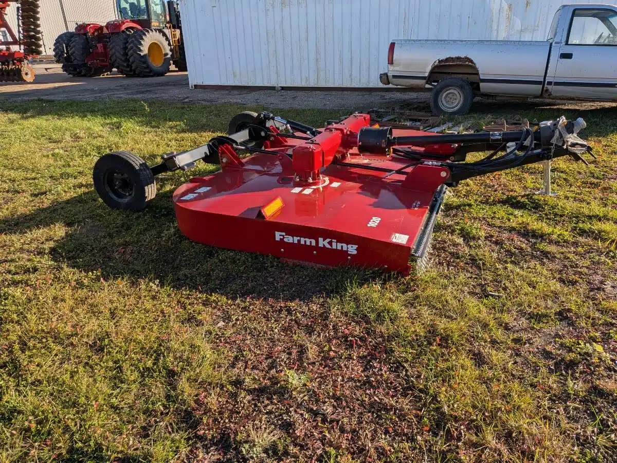 2025 Farm King 1030
