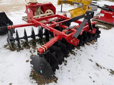 2025 Farm King Y805TD