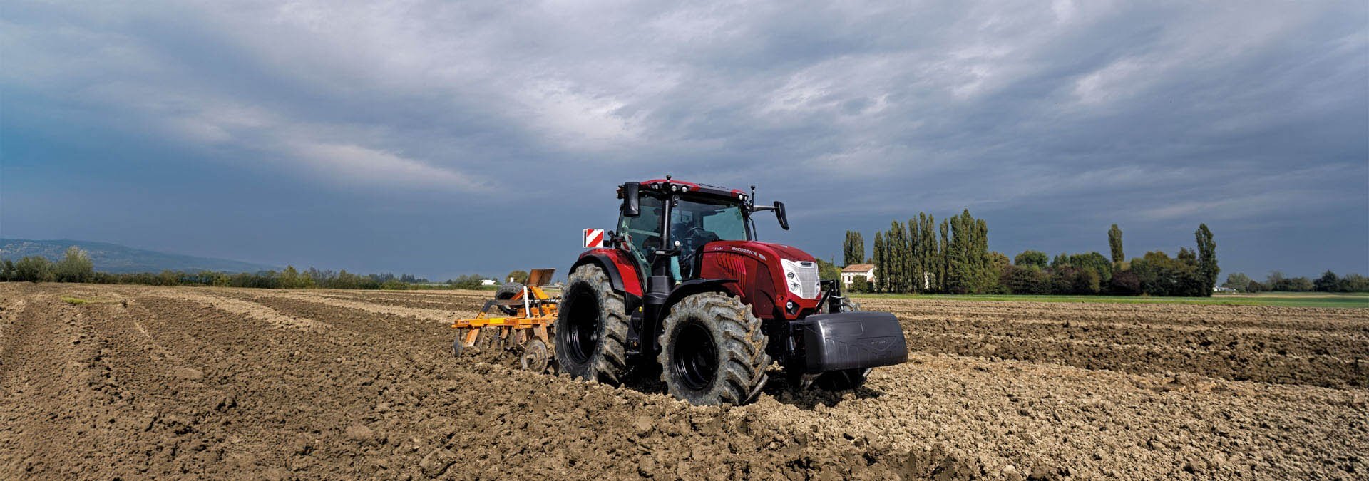 McCormick X4F CAB