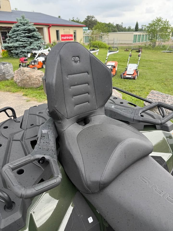 2026 Polaris® SPORTSMAN Touring 570 Premium Treeline Green Metallic
