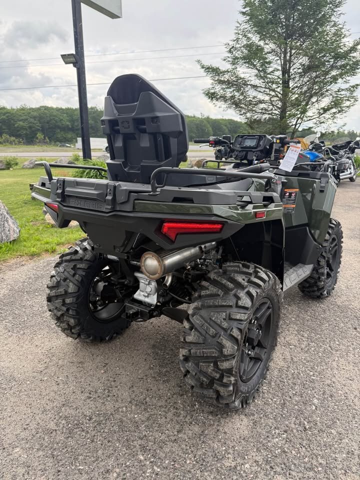 2026 Polaris® SPORTSMAN Touring 570 Premium Treeline Green Metallic