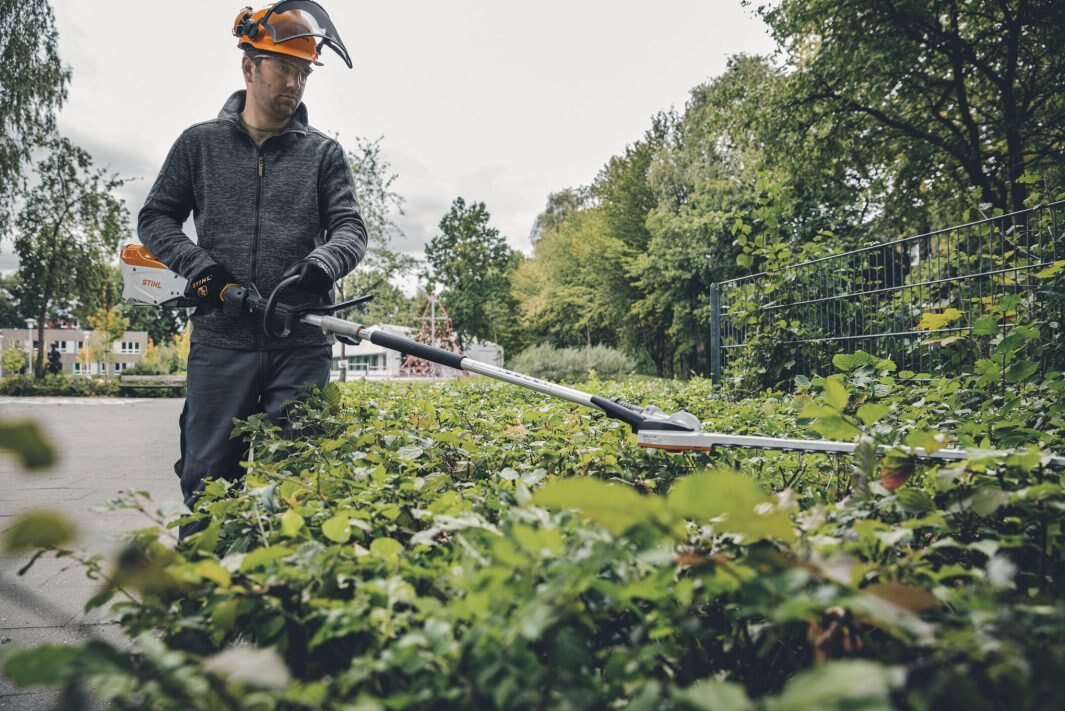 STIHL KMA 135 R FA020116802