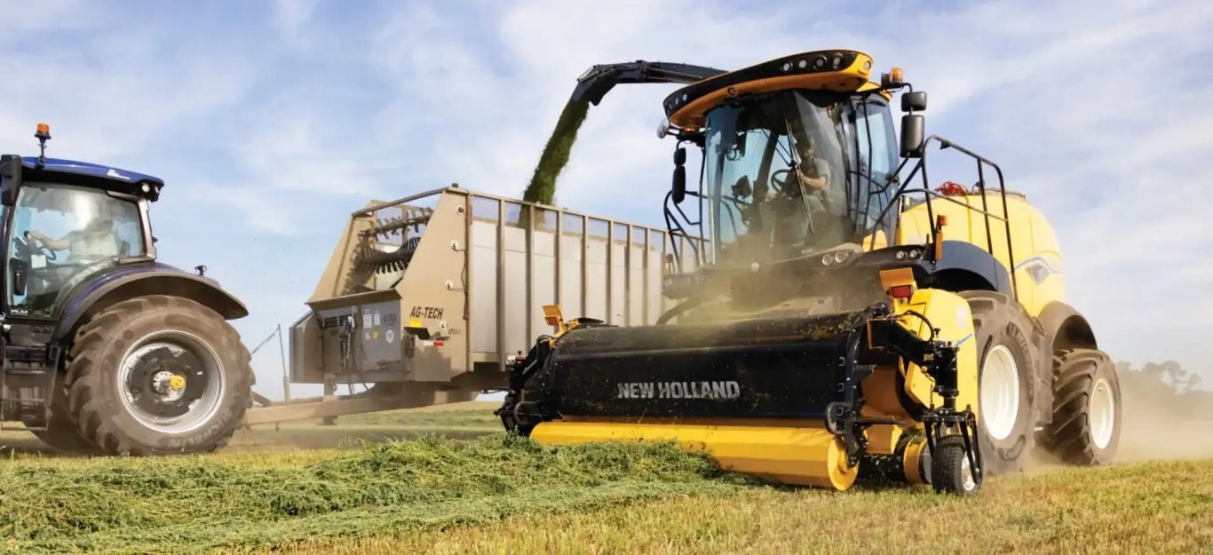 New Holland FR Forage Cruiser SP Forage Harvesters FR920