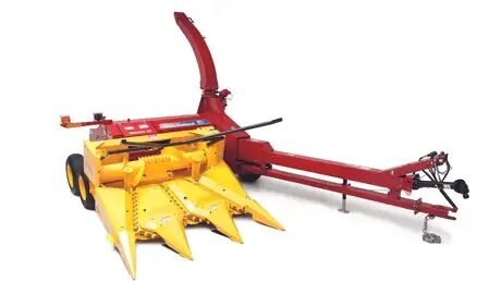 New Holland FP240 Pull Type Forage Harvester FP240