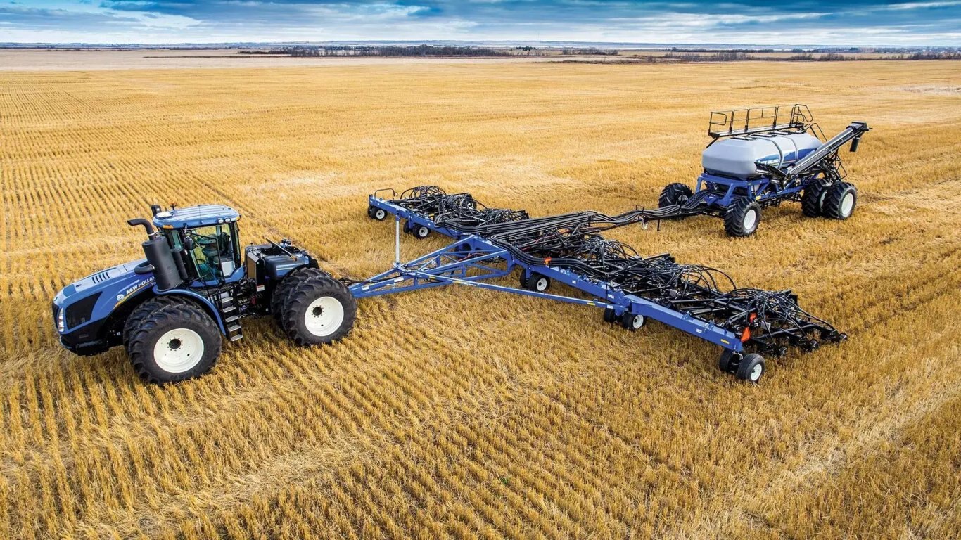 New Holland Flexi Coil® P Series Air Carts Flexi Coil® P4460