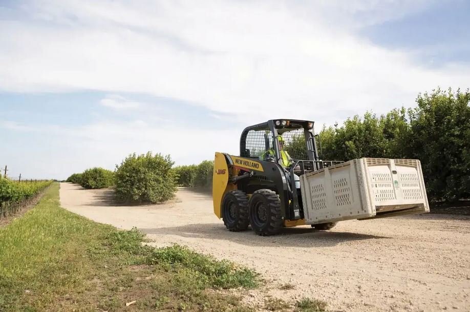 New Holland L316 Skid Steer Loaders