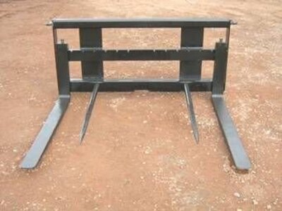 Kirchner 3 Pt Hitch Pallet Forks