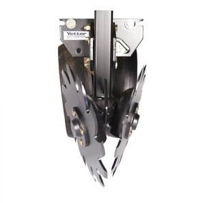 Yetter 2967 Narrow Rigid Residue Manager