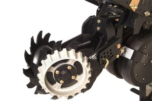 Yetter 2967 008 Floating Residue Manager for No Till Coulters
