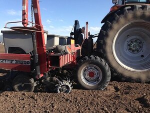 Yetter 2967 008 Floating Residue Manager for No Till Coulters